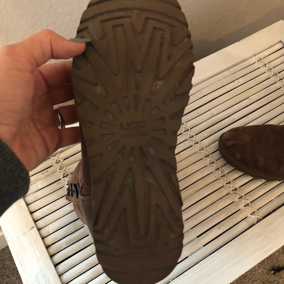 Ugg suede boots - Picture 2 of 3